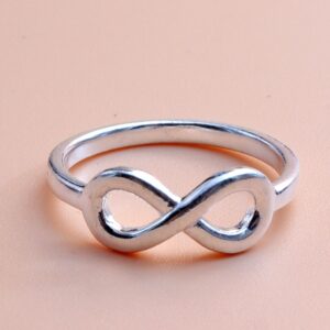 Best silver engagement rings in Jaipur