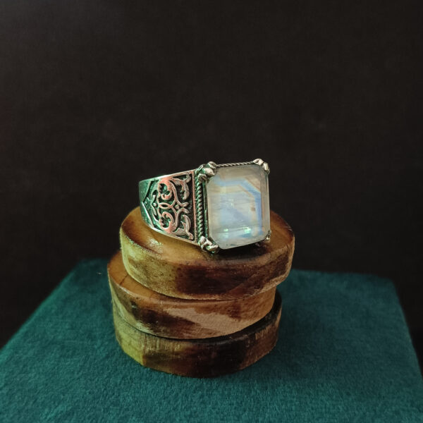 Custom silver rings in Jaipur