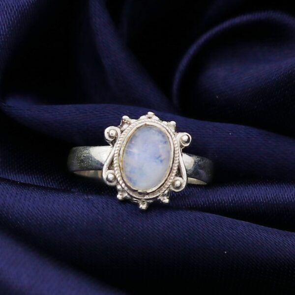 Best silver engagement rings in Jaipur