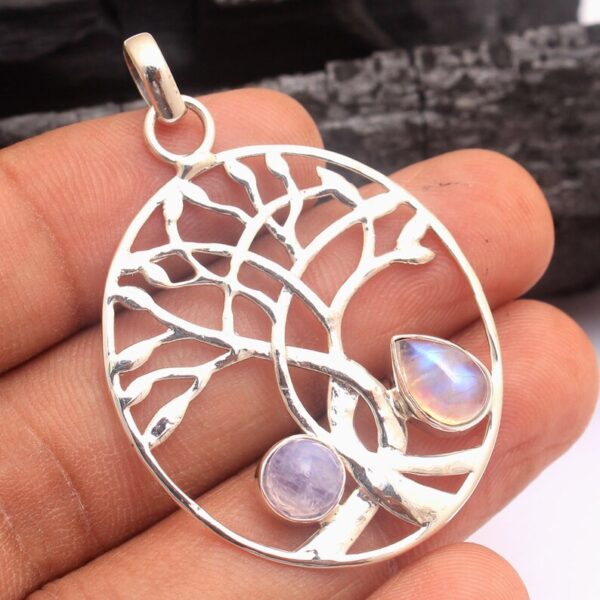 Custom silver rings in Jaipur