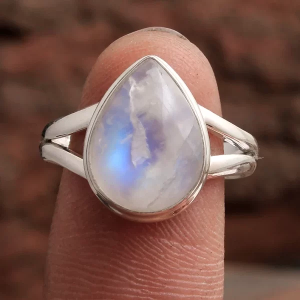 Best silver engagement rings in Jaipur